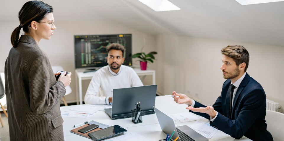 Principales tácticas para disminuir el ausentismo laboral en un call center