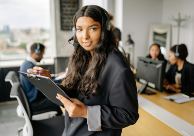 ¿Cuál es el rol de un analista de Workforce Management en un call center?